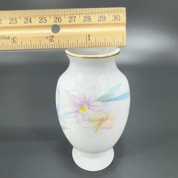 Christopher Stuart Bone China Porcelain Small Bud Vase Floral Pattern Vase VTG - Picture 3 of 12